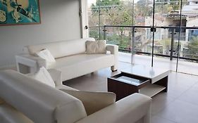 Apartamento No Centro Da Cidade - Proximo Ao Thermas Water Park - 3 Suites